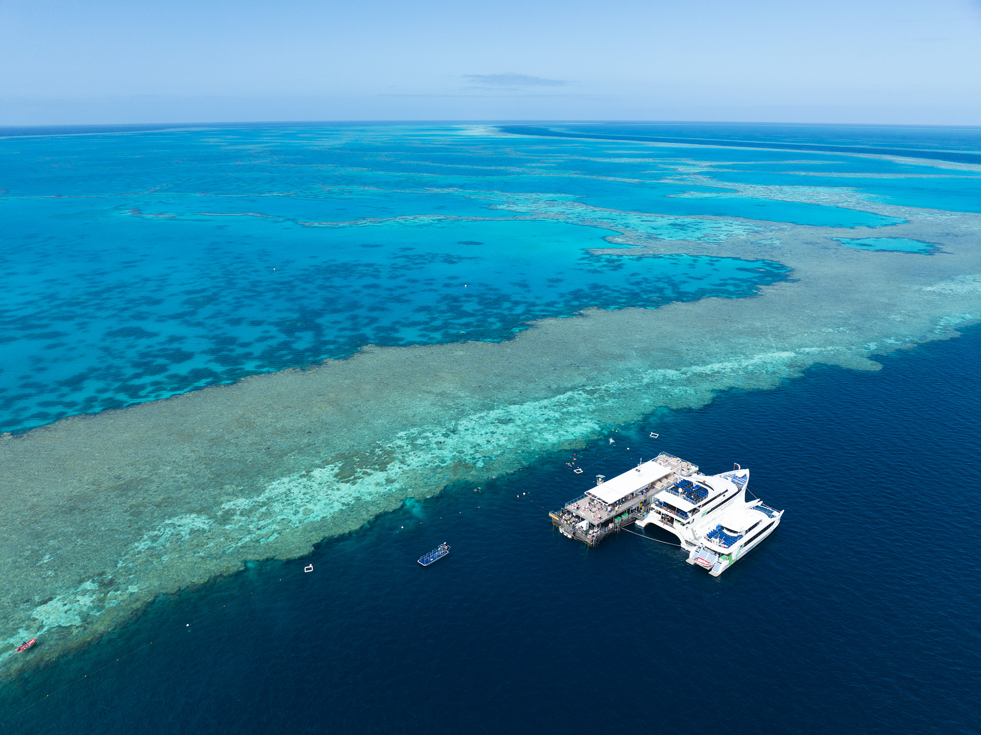 Pontoon on Hardy Reef