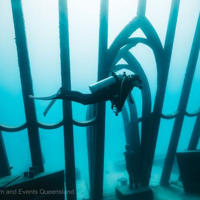 Diving the museum of underwater art, Townsville