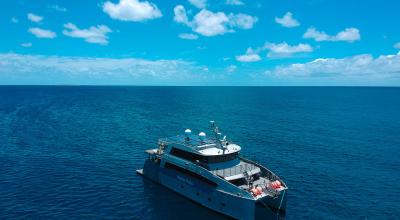 Reef Ranger on the Great Barrier Reef – Australia - © QPWS - Photographer: Victor Huertas