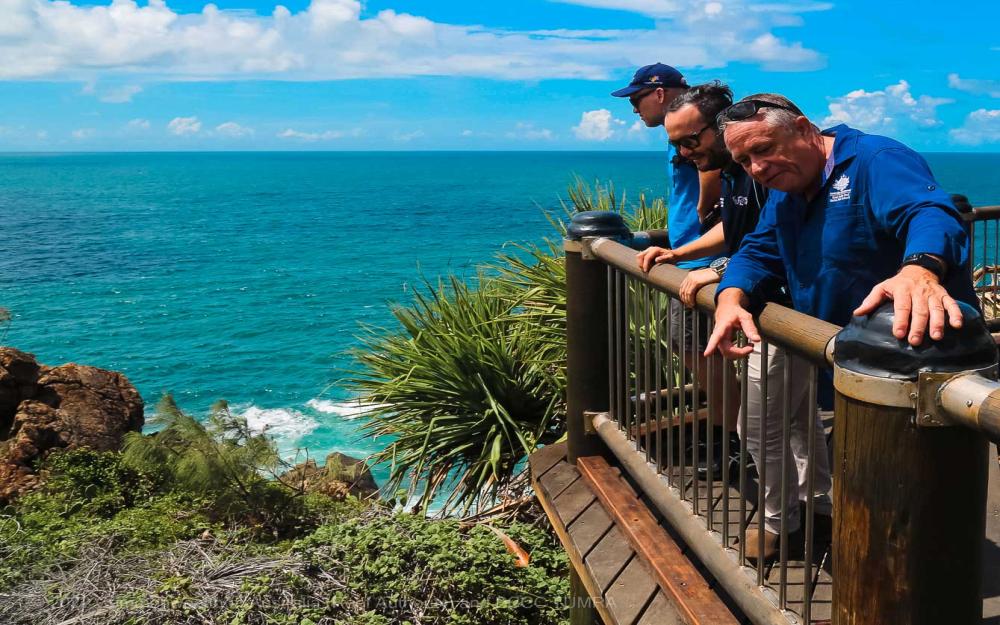 PCCC TUMRA on platform overlooking Great Barrier Reef - Australia - Commonwealth of Australia (Reef Authority) 
