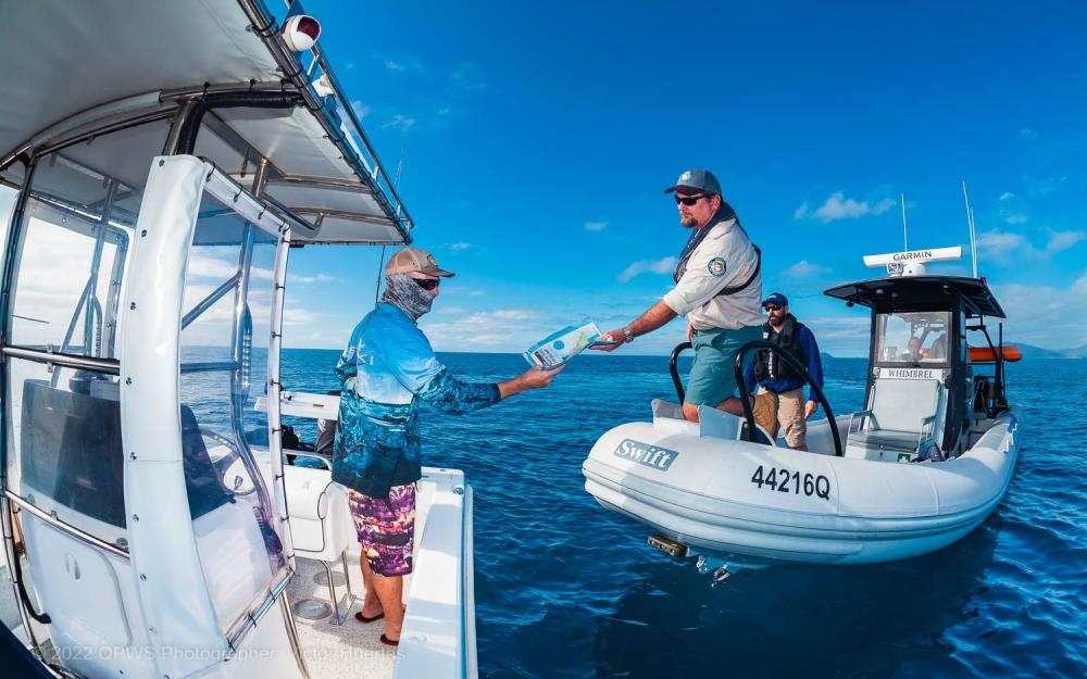 Compliance and zoning check with the Reef Authority and Queensland Parks and Wildlife Service – Australia - © QPWS - Photographer: Victor Huertas